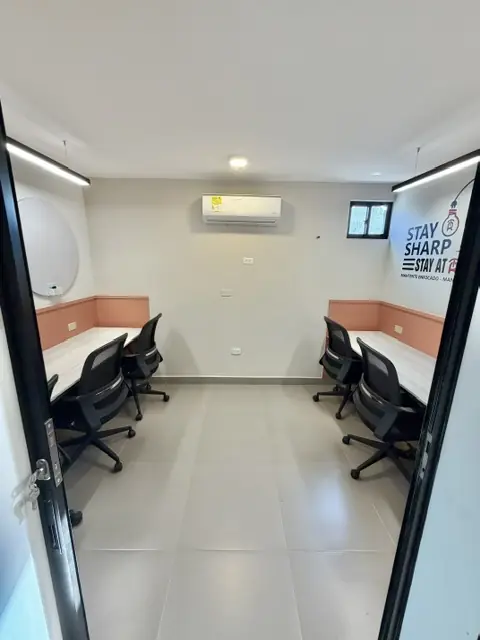 Oficina Privada 310 vista 2